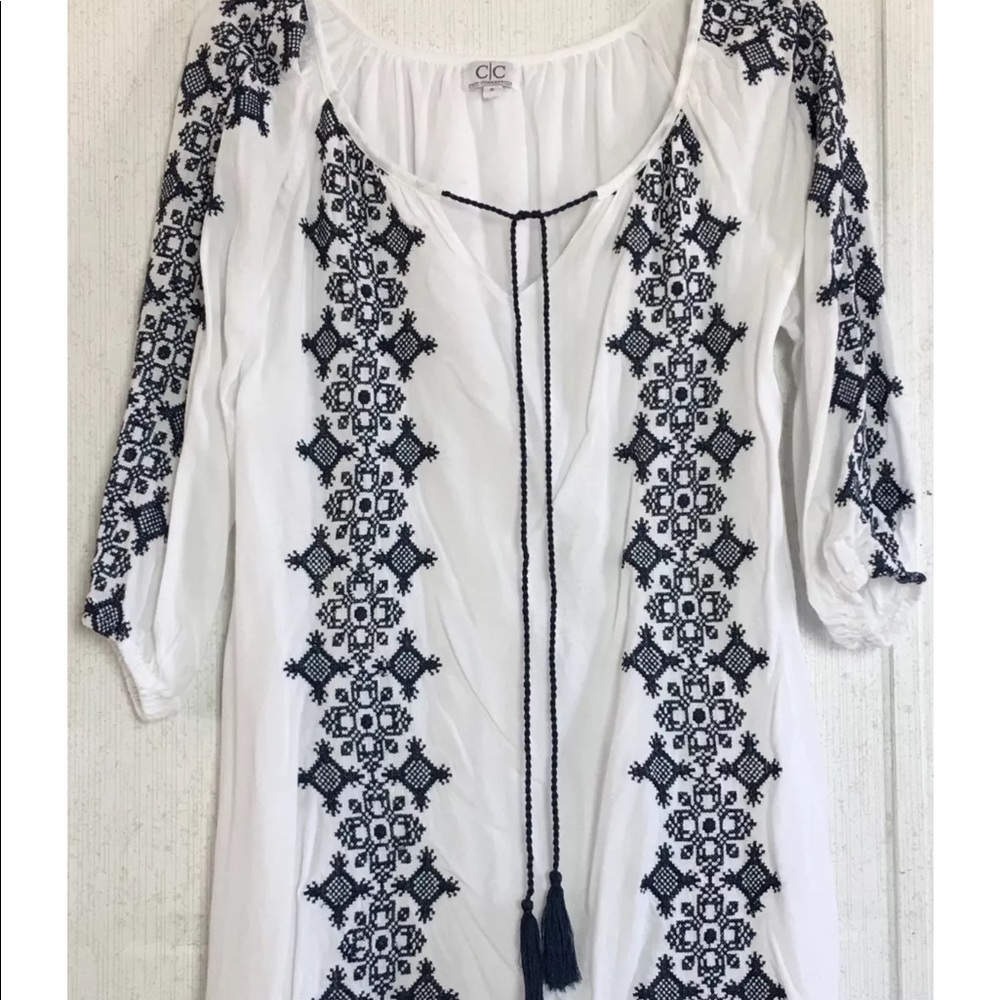 Chic connection pleasant embroidery dress